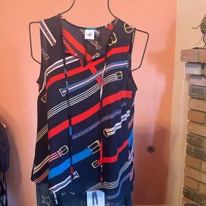 In Excellent Condition Floral Top Belt Design